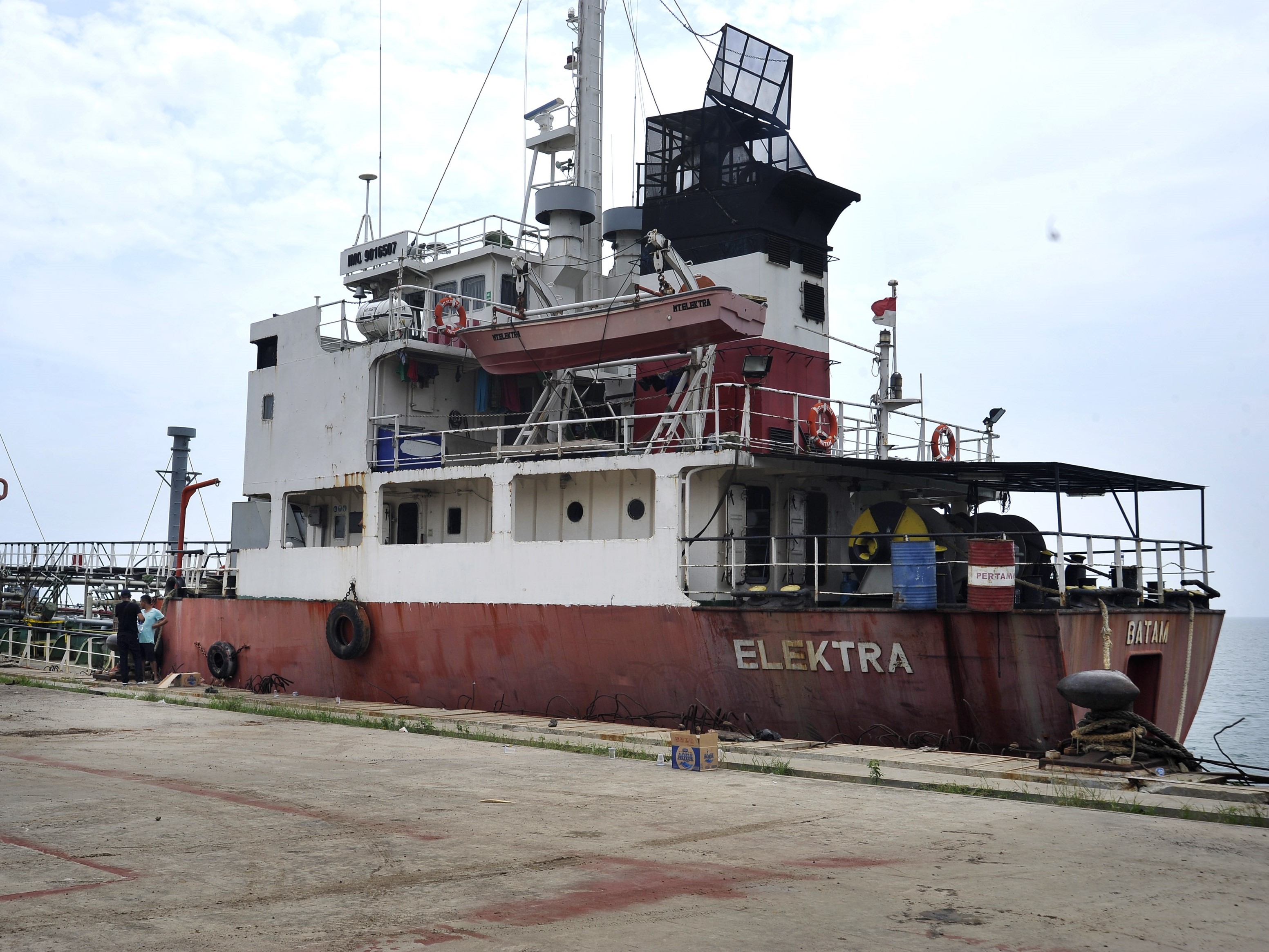 Pelabuhan  Pelindo II Pulo Ampel, Serang, Banten.