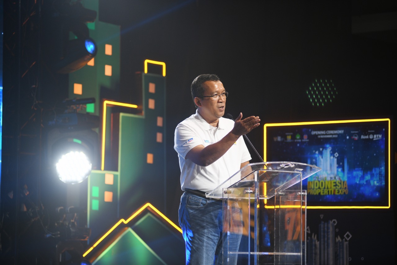 Direktur Utama Bank BTN Haru Koesmahargyo, saat membuka IPEX 2022