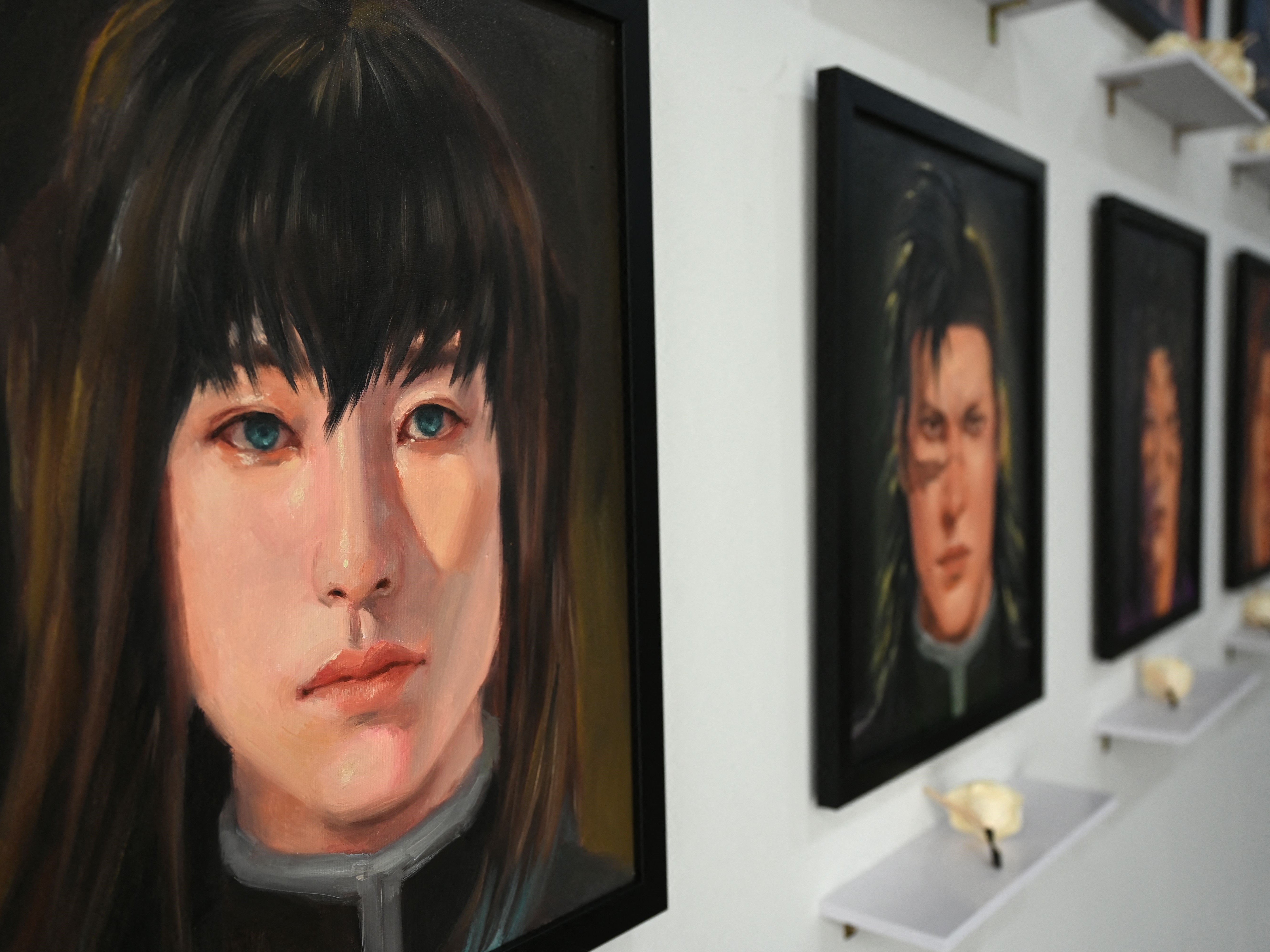 Potret minyak karakter anime.