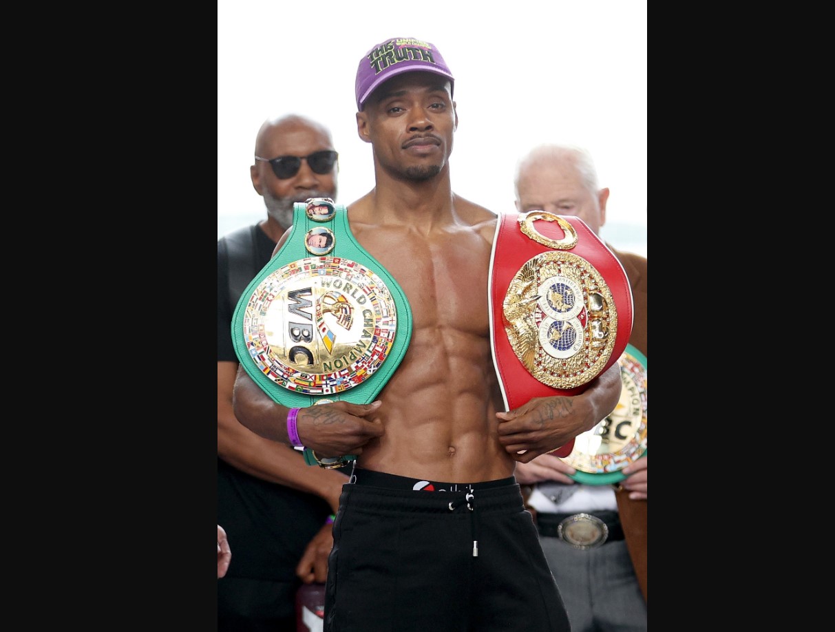 Petinju Errol Spence Jr