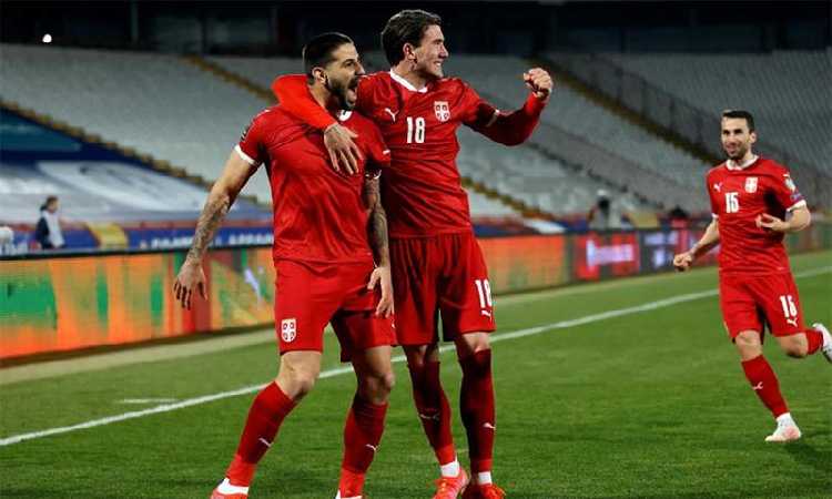 Duet penyerang timnas Serbia Aleksandar Mitrovic dan Dusan Vlahovic