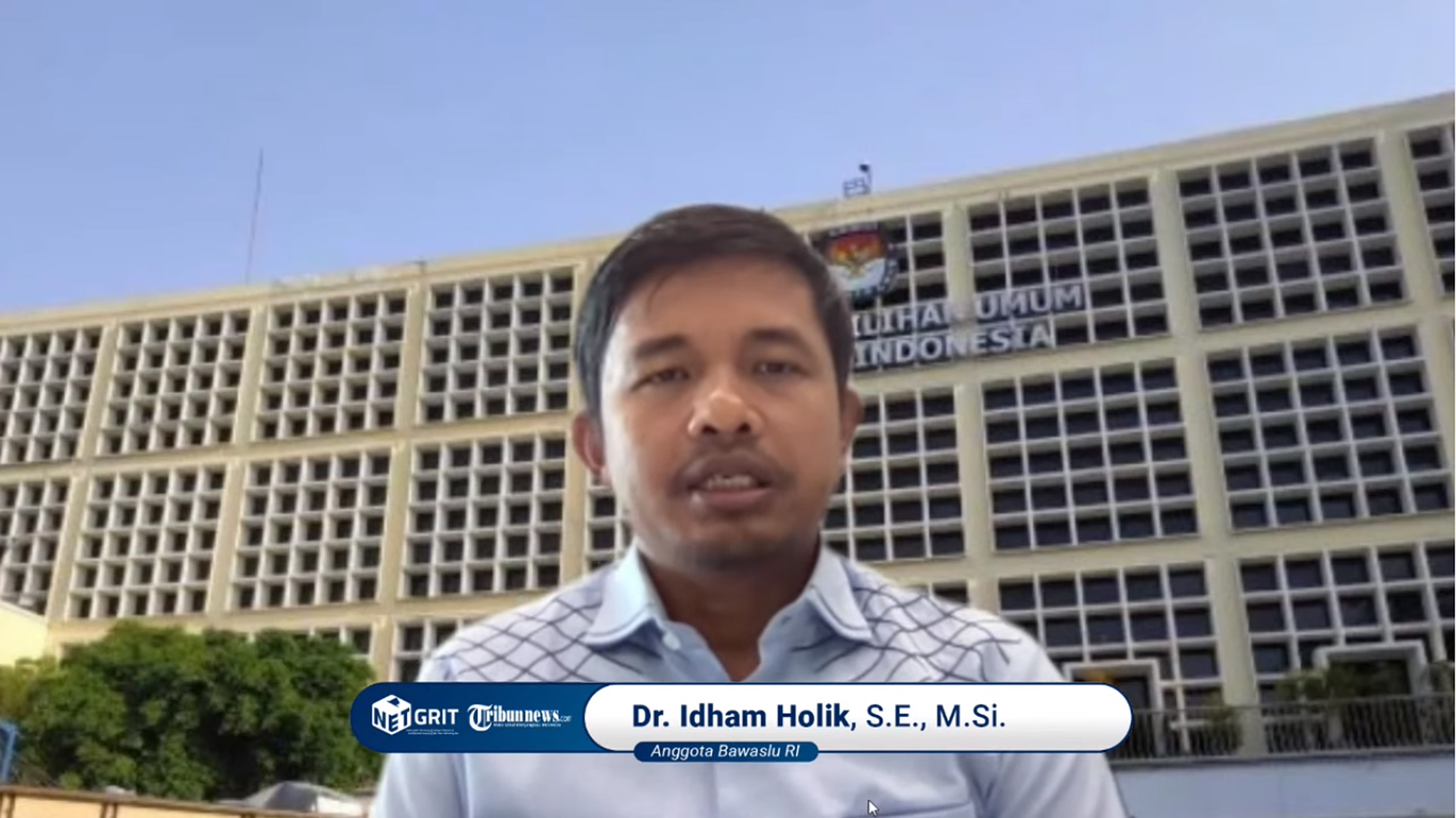 Anggota Komisi Pemilihan Umum (KPU) Idham Holik