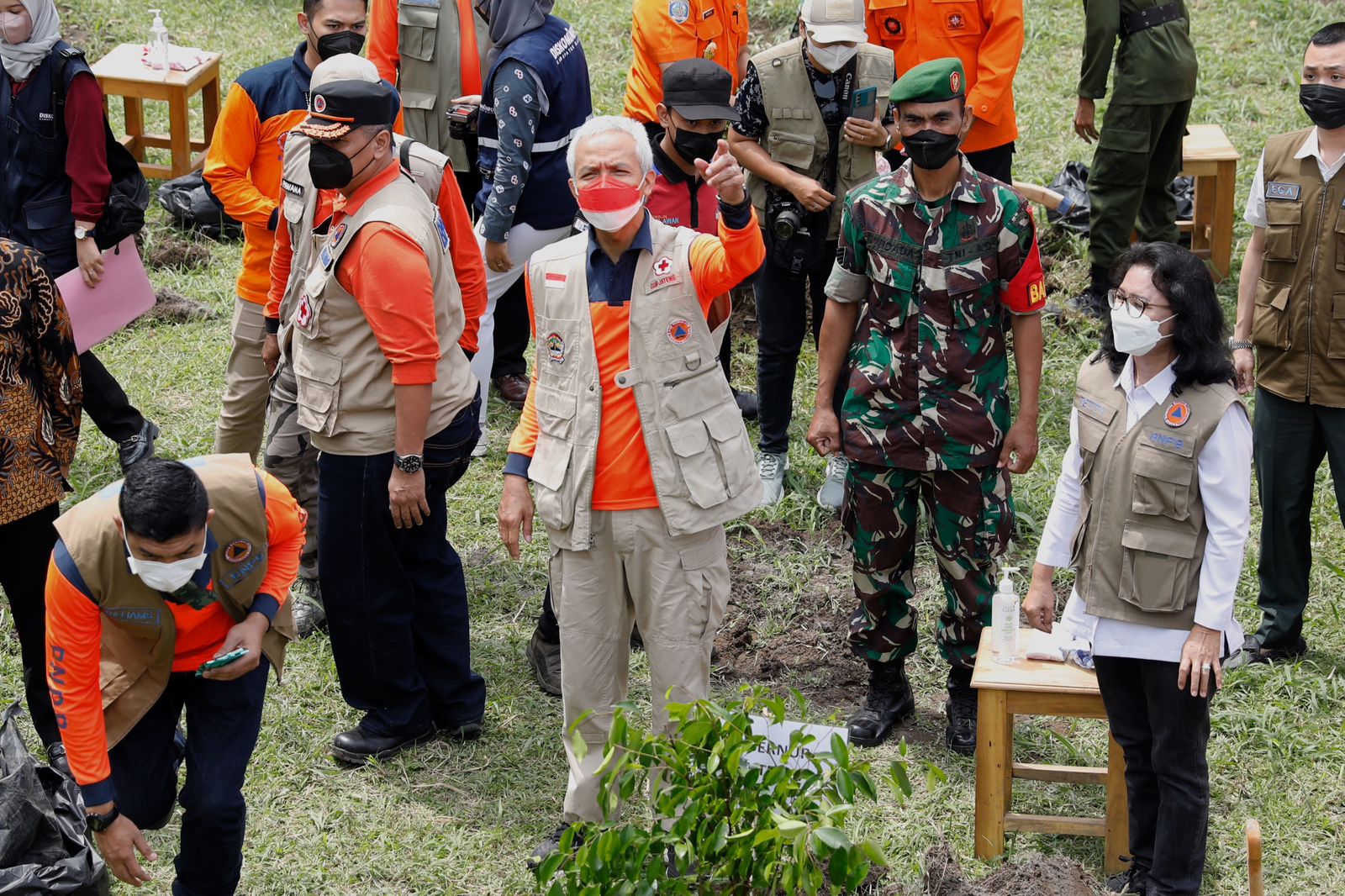 Ganjar Pranowo Instruksikan Jajarannya Bantu Korban Gempa Cianjur