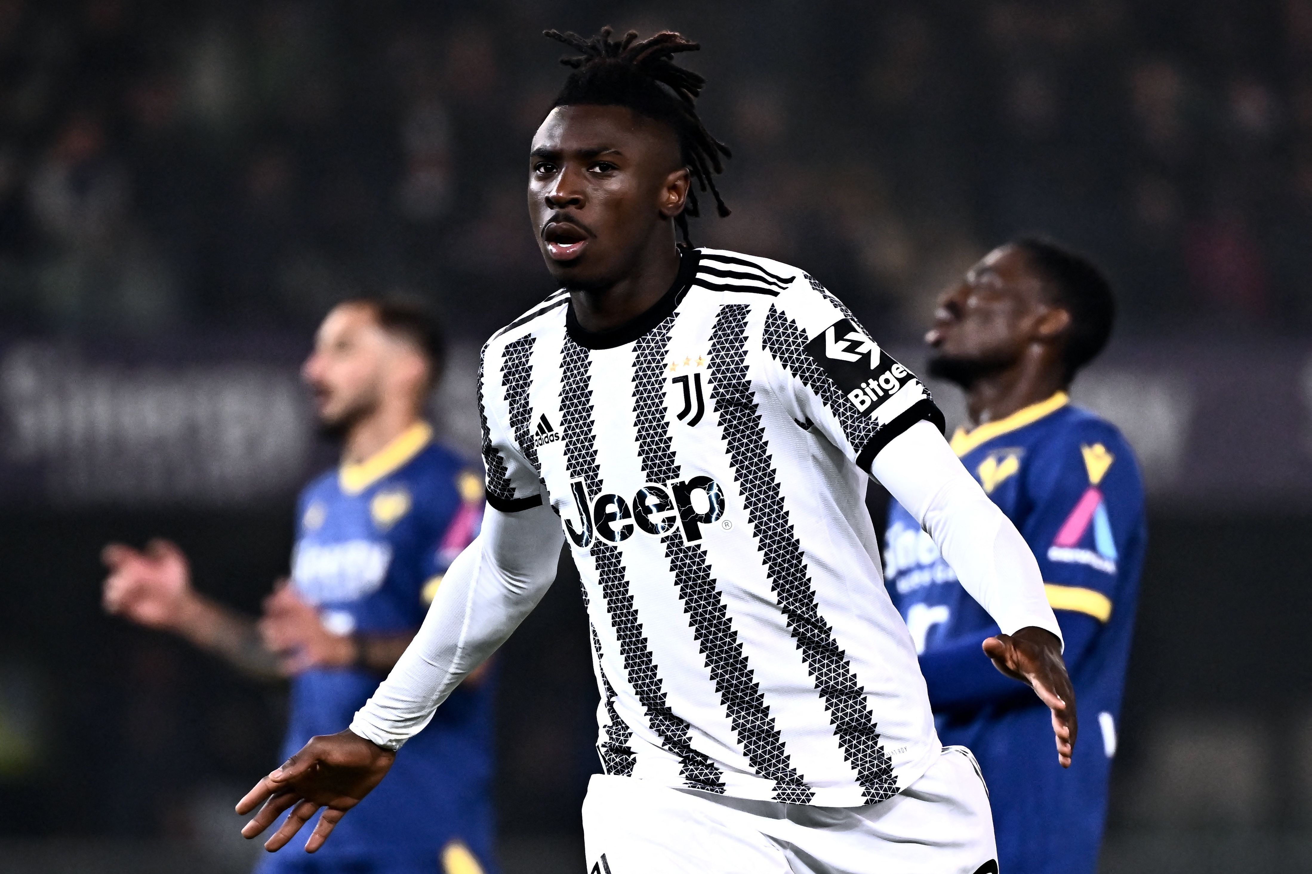 Penyerang Juventus Moise Kean melakukan selebrasi usai mencetak gol ke gawang Verona di laga Serie A.