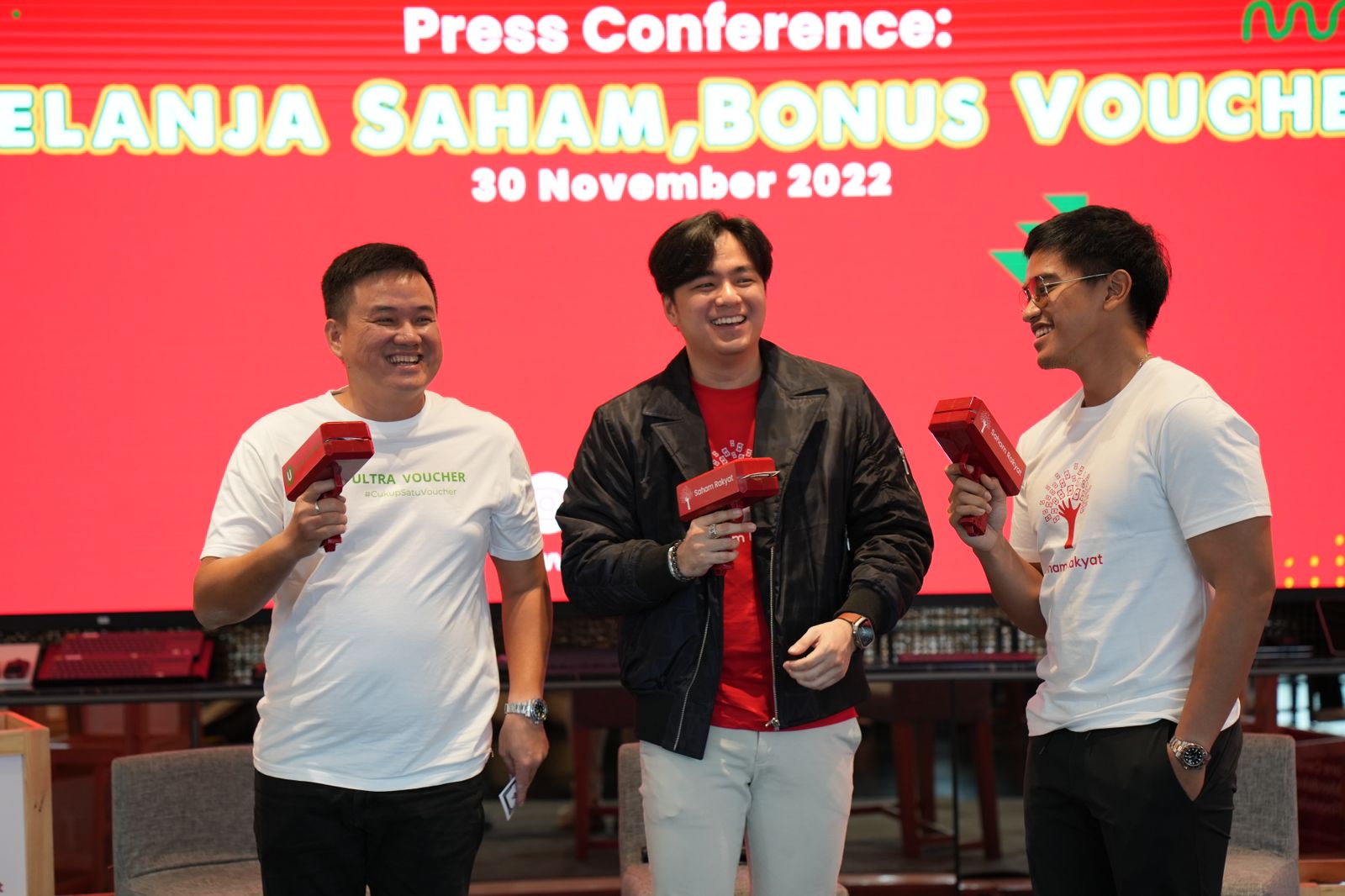 Gandeng Ultravoucher, Belanja  Saham Bisa Dapat Voucher