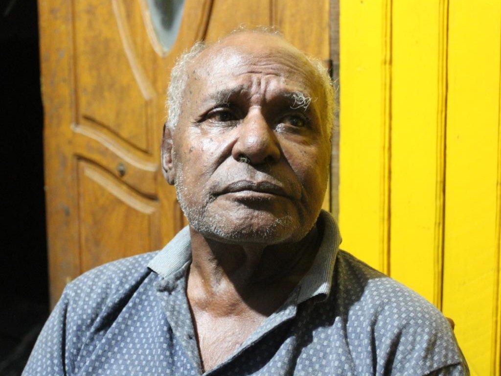 Ondoafi Ayapo, Enos Deda. 