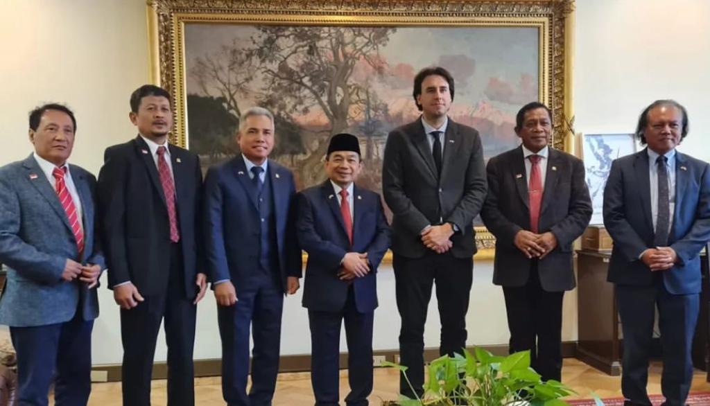 Kunjungan GKSB DPR RI-Parlemen Cile ke CIle