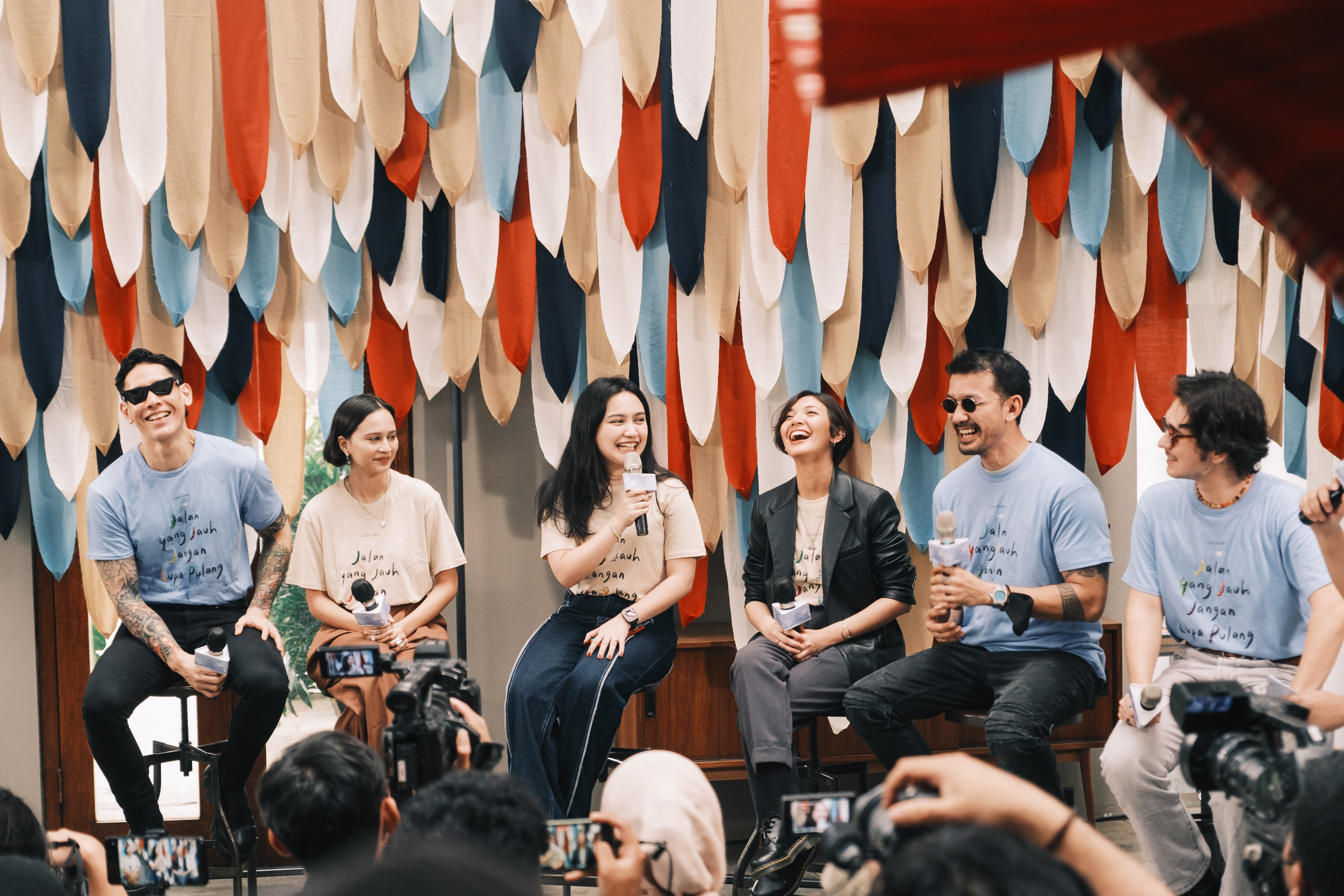 Konferensi Pers Film Jalan yang Jauh Jangan Lupa Pulang