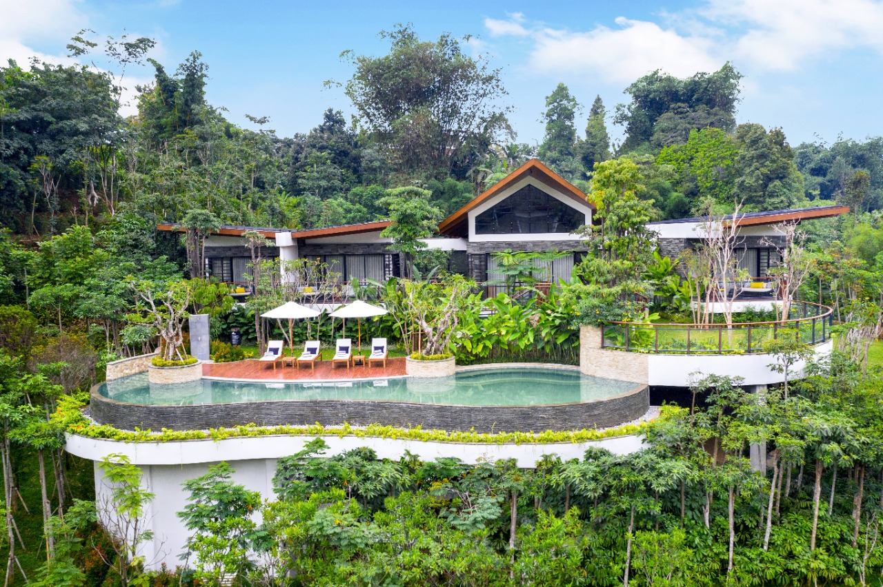 Tamu dapat menemukan pengalaman liburan yang mengesankan di Pullman Ciawi Vimala Hills Resort Spa & Convention.