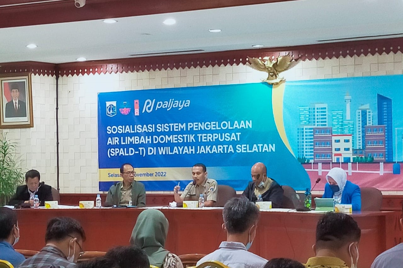 Sosialisasi pengelolaan air limbah di DKI Jakarta, khususnya Wilayah Jakarta Selatan, Kantor Wali Kota Jakarta Selatan, Selasa (8/11).