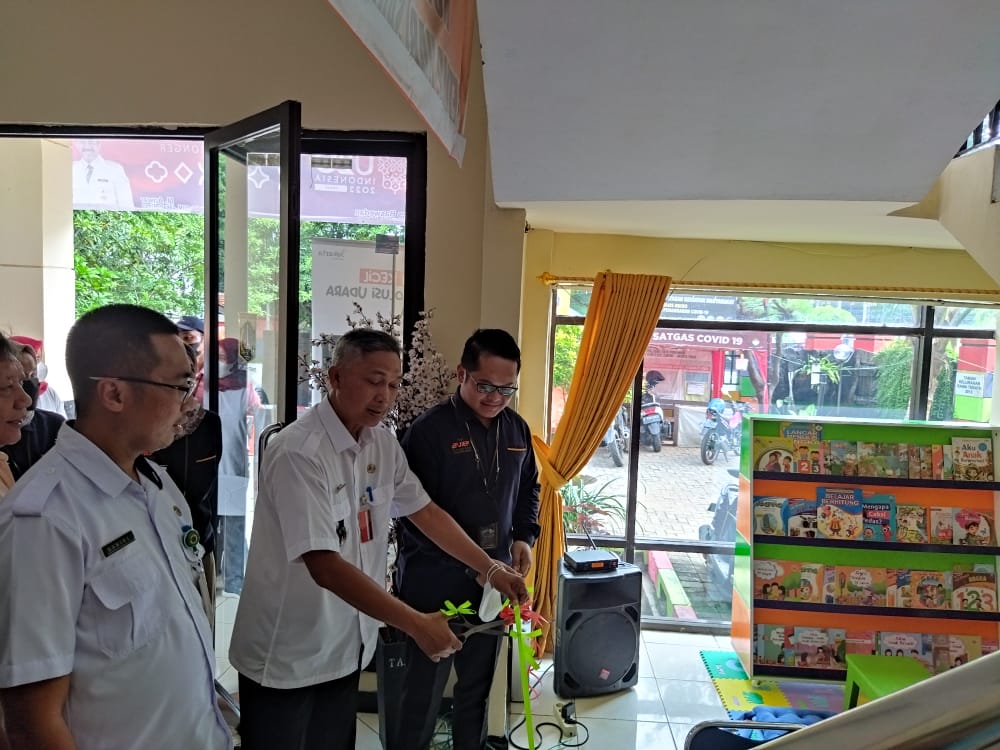 Salah satu perpustakaan untuk anak yang didirikan JIEP