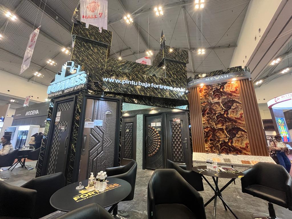 Produk pintu baja JBS Perkasa di IndoBuildTech 2022