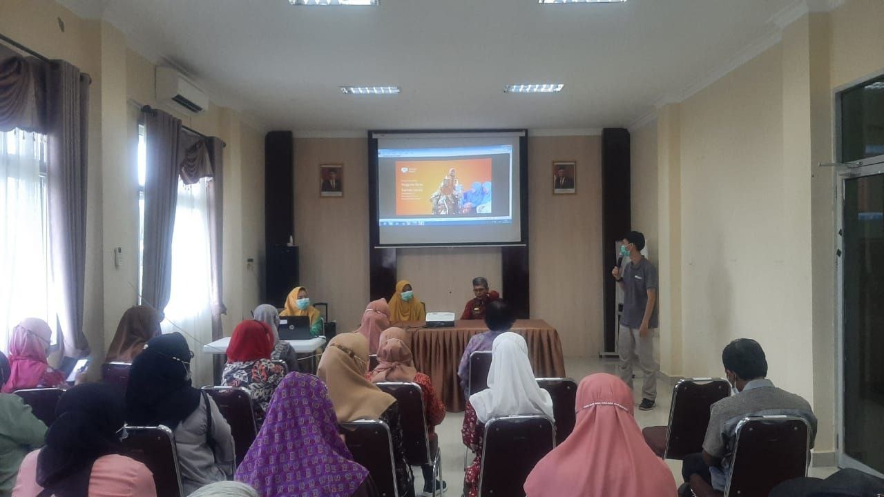 Diseminasi hasil survei Rumah Zakat Palembang mengenai Lansia di Kelurahan 2 Ilir, Palembang, Sumsel