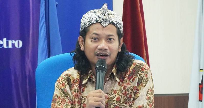 Pendiri Negara Islam Indonesia (NII) Crisis Center Ken Setiawan