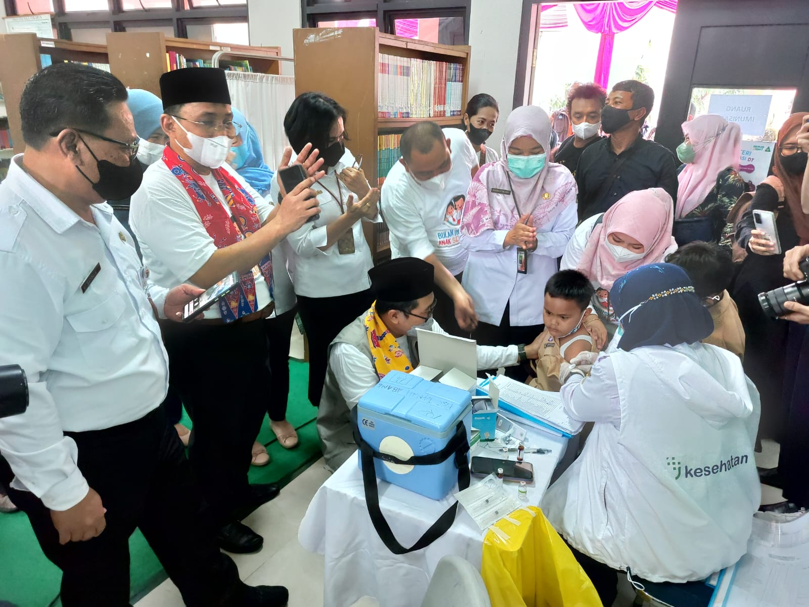 Imunisasi “Semarak Sehat Imunisasi, Sehat Anak Negeri” 