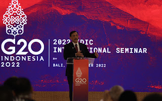 Menko Marinves di Seminar Internasional LPS di Bali.