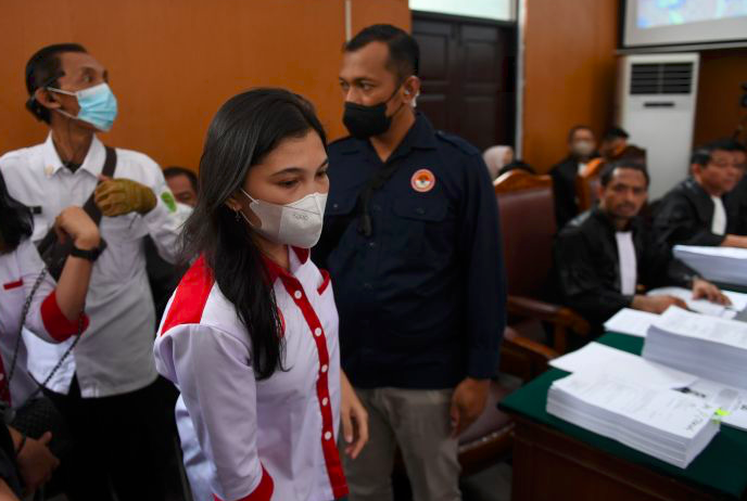 Pacar Brigadir Yosua Vera Simanjuntak.