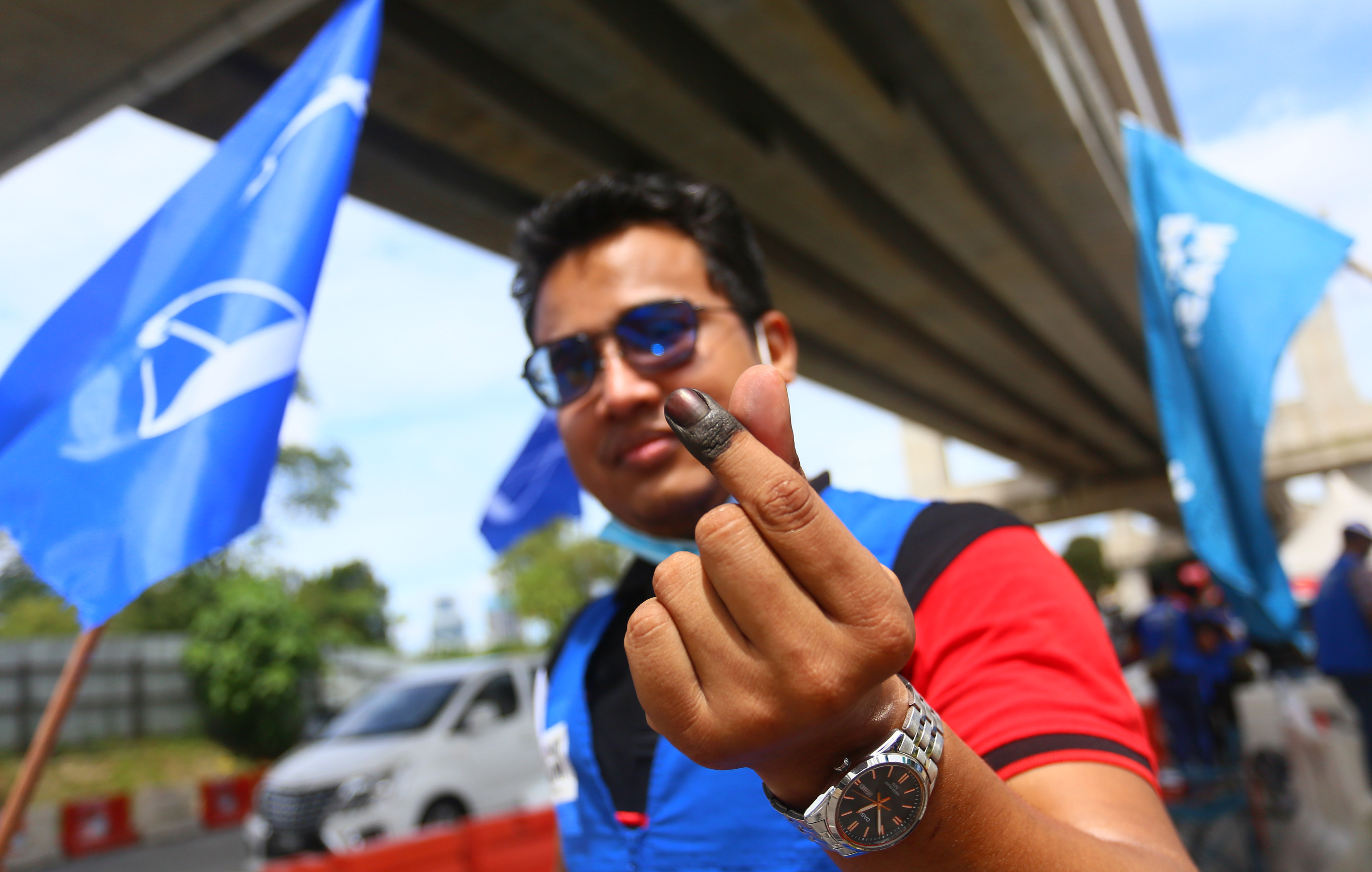 BN Pilih Berada di Luar Pemerintahan Malaysia