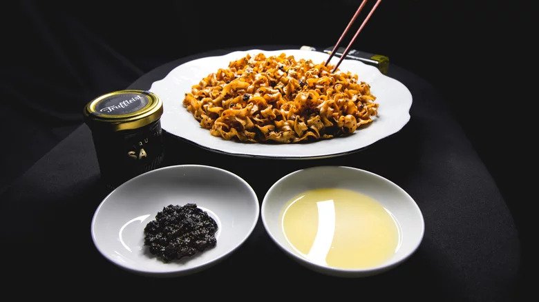 Ramen seharga Rp3,1 juta