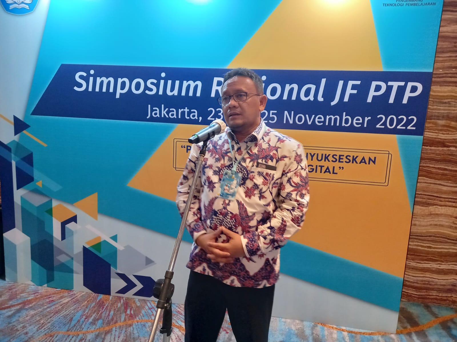 Plt Kepala Pusat Data dan Teknologi Informasi Kemdikbudristek Hasan Chabibie