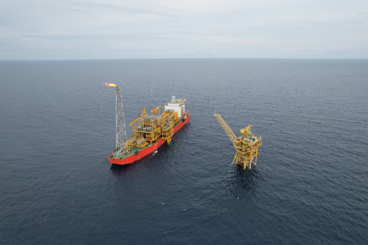 Lapangan Gas MDA di Selat Madura Mulai Beroperasi