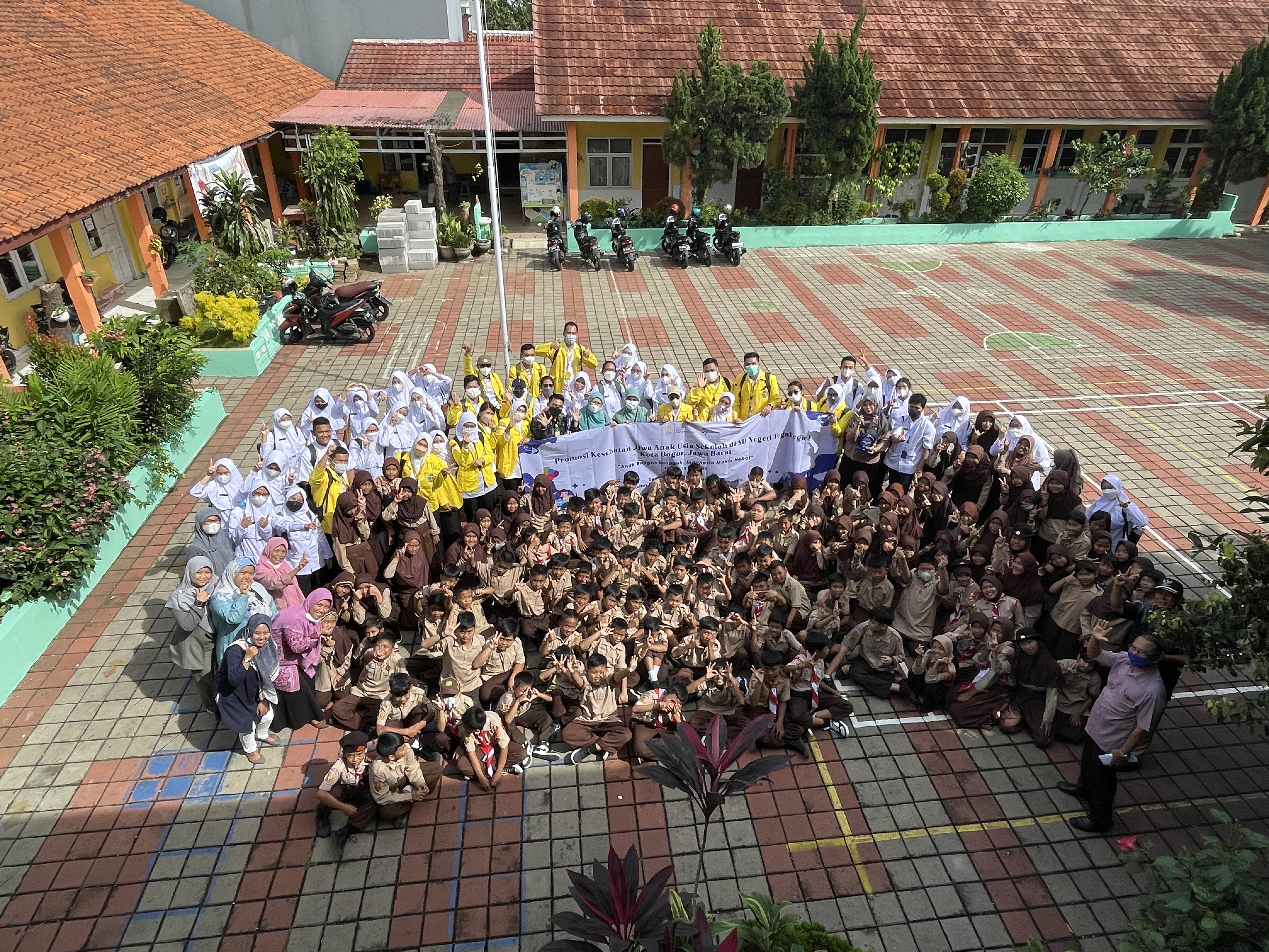 Bantuan layanan psikososial bagi siswa SD di Bogor