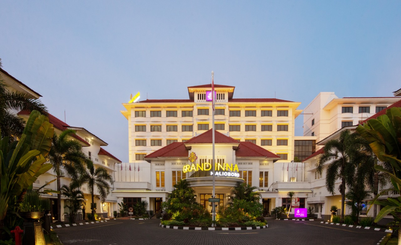 Berlokasi di Jantung Malioboro, Yogyakarta, Grand Inna Malioboro menawarkan akomodasi yang ideal.