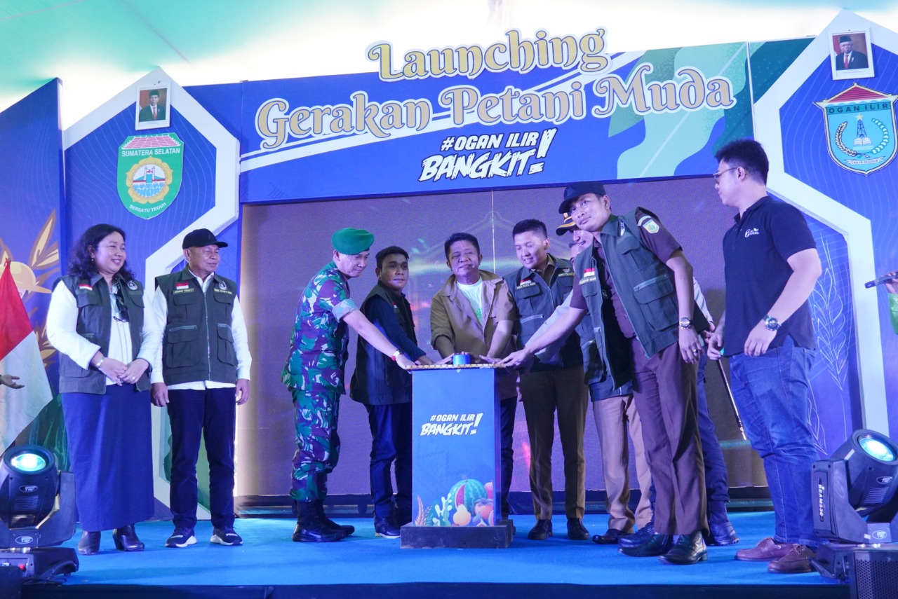 Bupati Ogan Ilir, Panca Wijaya Akbar, secara resmi meluncurkan program “Petani Muda Ogan Ilir Bangkit” di Indralaya, Ogan Ilir, Sumsel. 