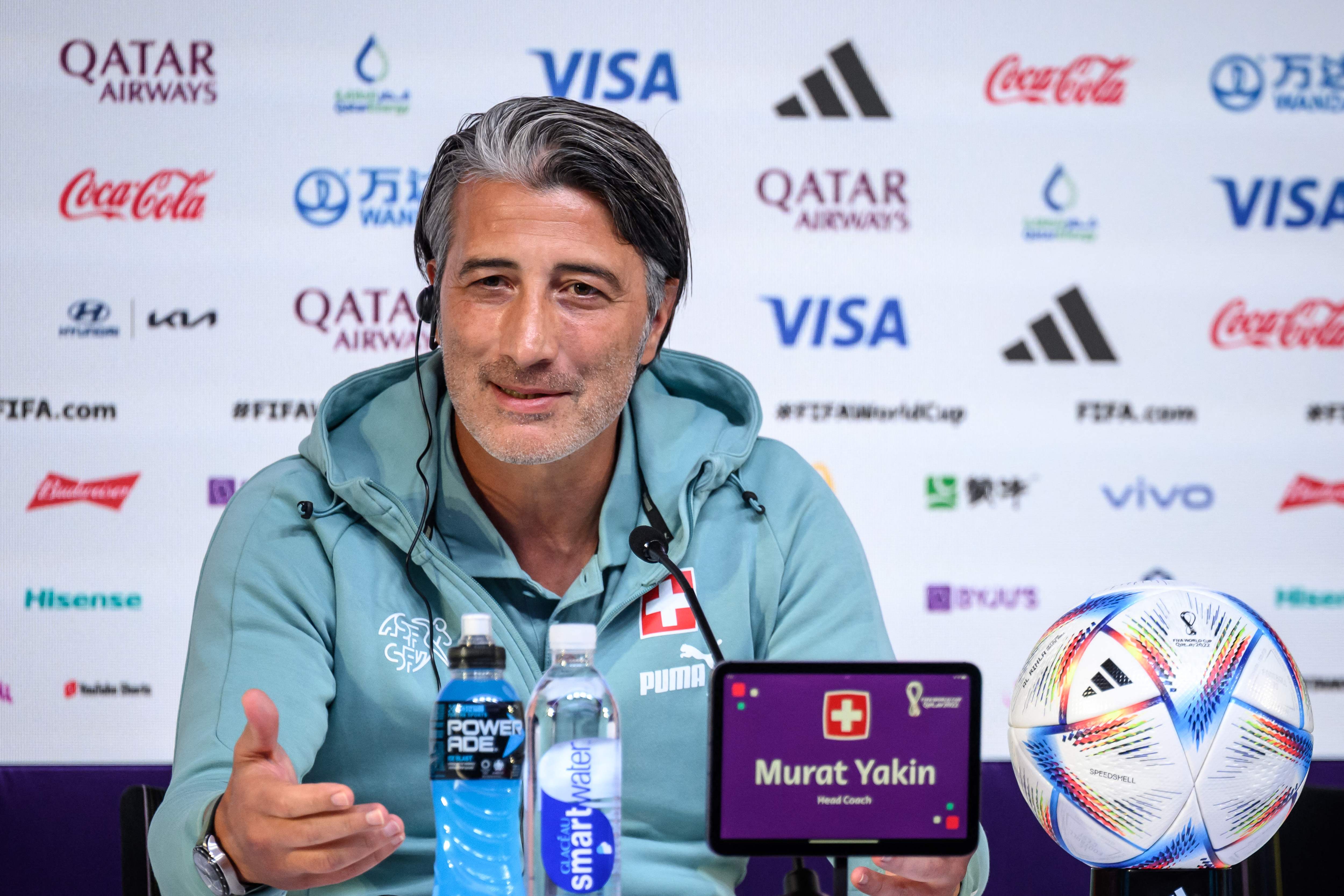 Pelatih timnas Swiss Murat Yakin