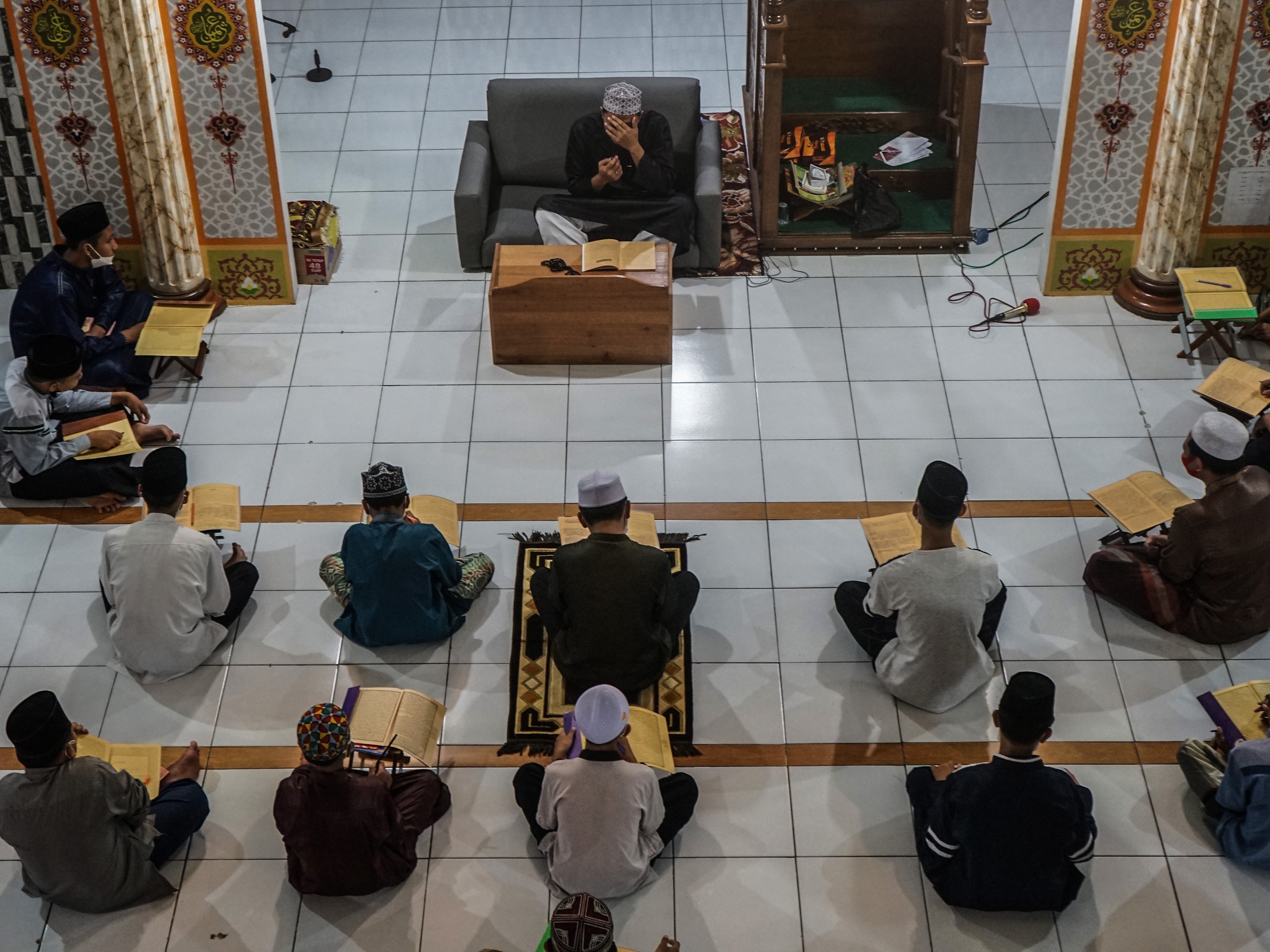 Mengenal Dua Kaidah Hukum Fikih paling Dasar