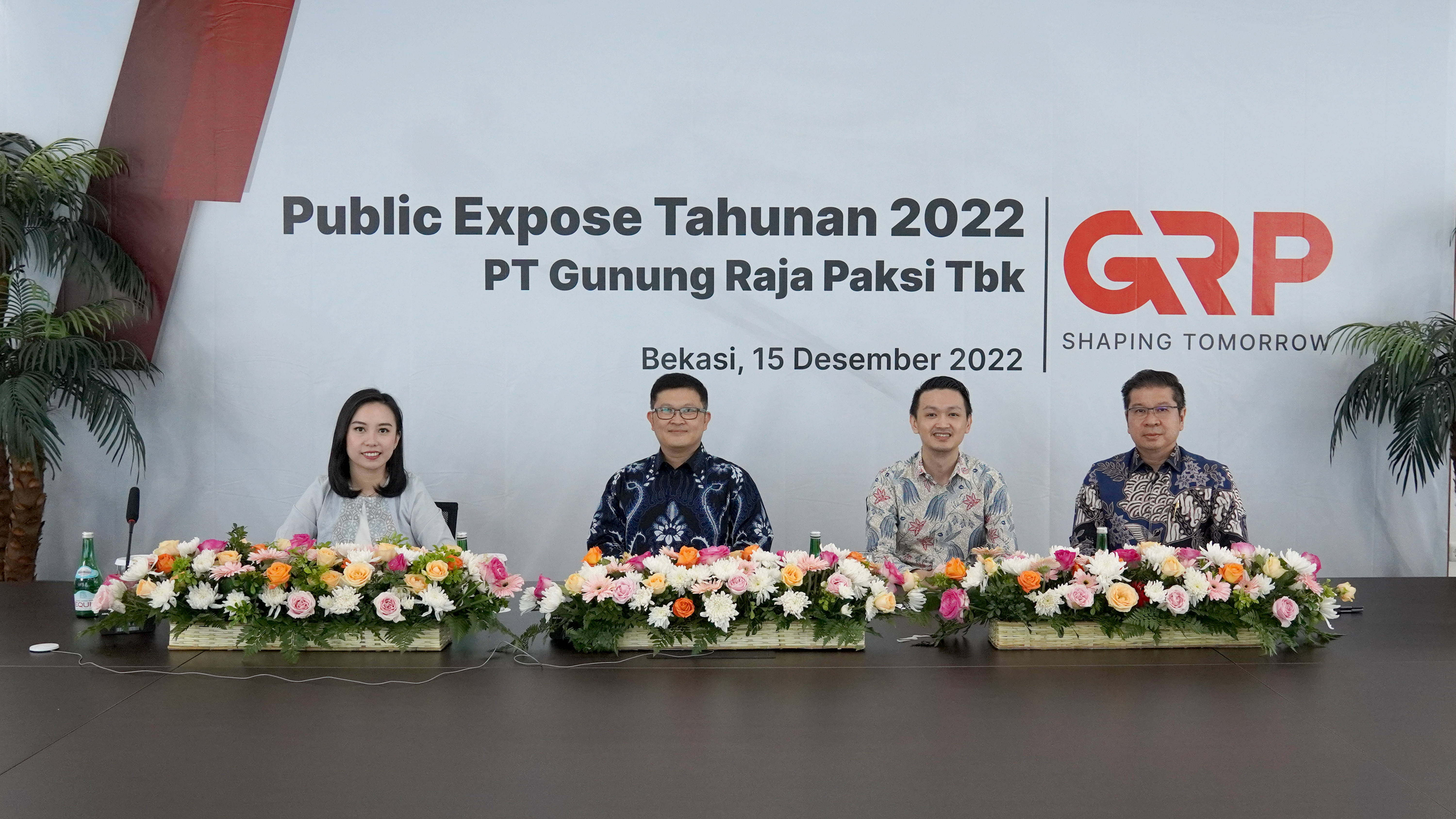 Public expose PT Gunung Raja Paksi Tbk (GRP) yang dilakukan virtual, Kamis (15/12/2022).