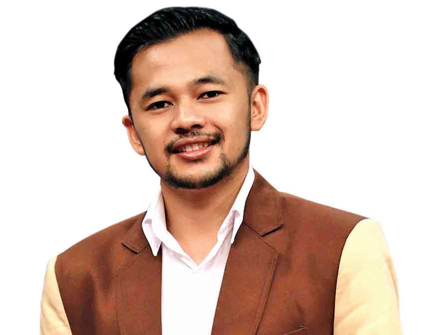RAYNDRA SYAHDAN MAHMUDIN