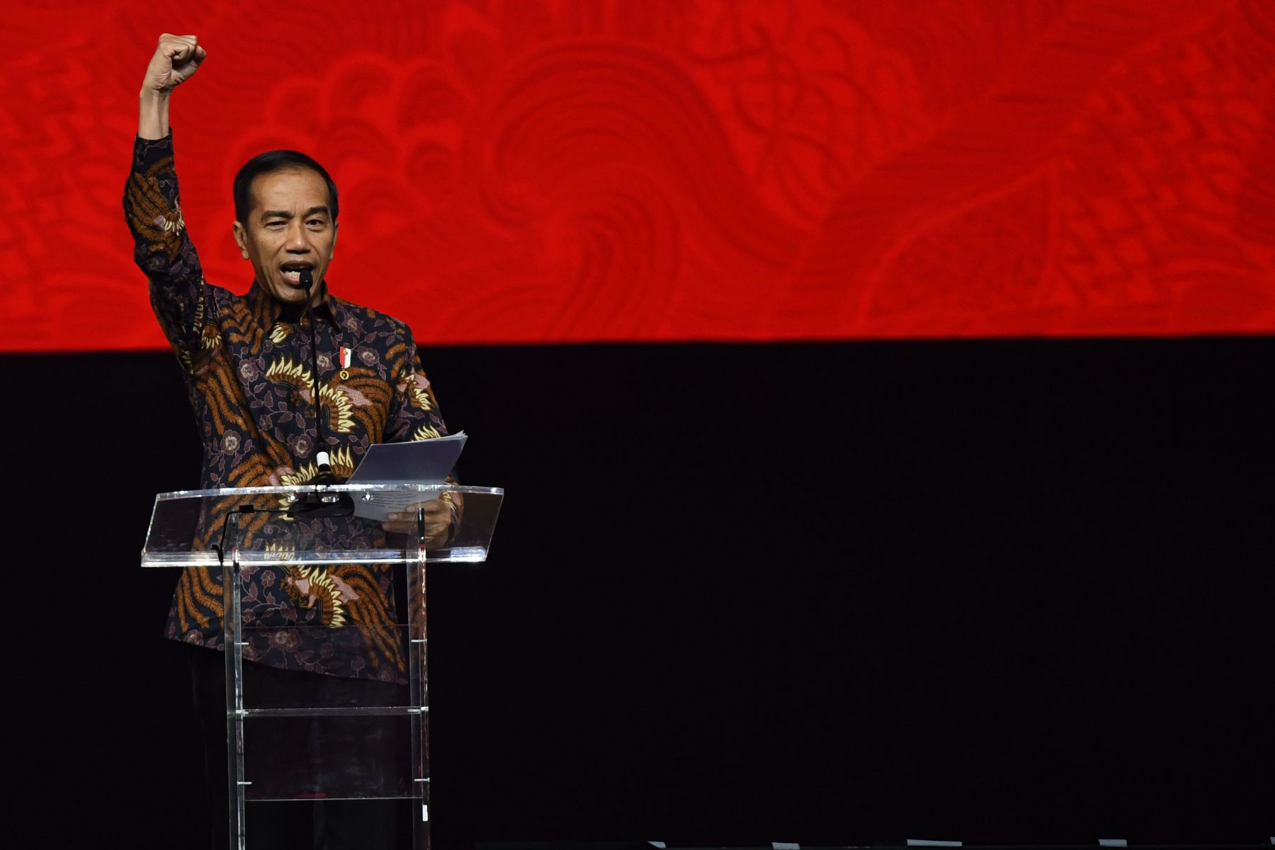 Jokowi Dinilai Berhasil Bangkitkan Ekonomi Indonesia Lewat Investasi 