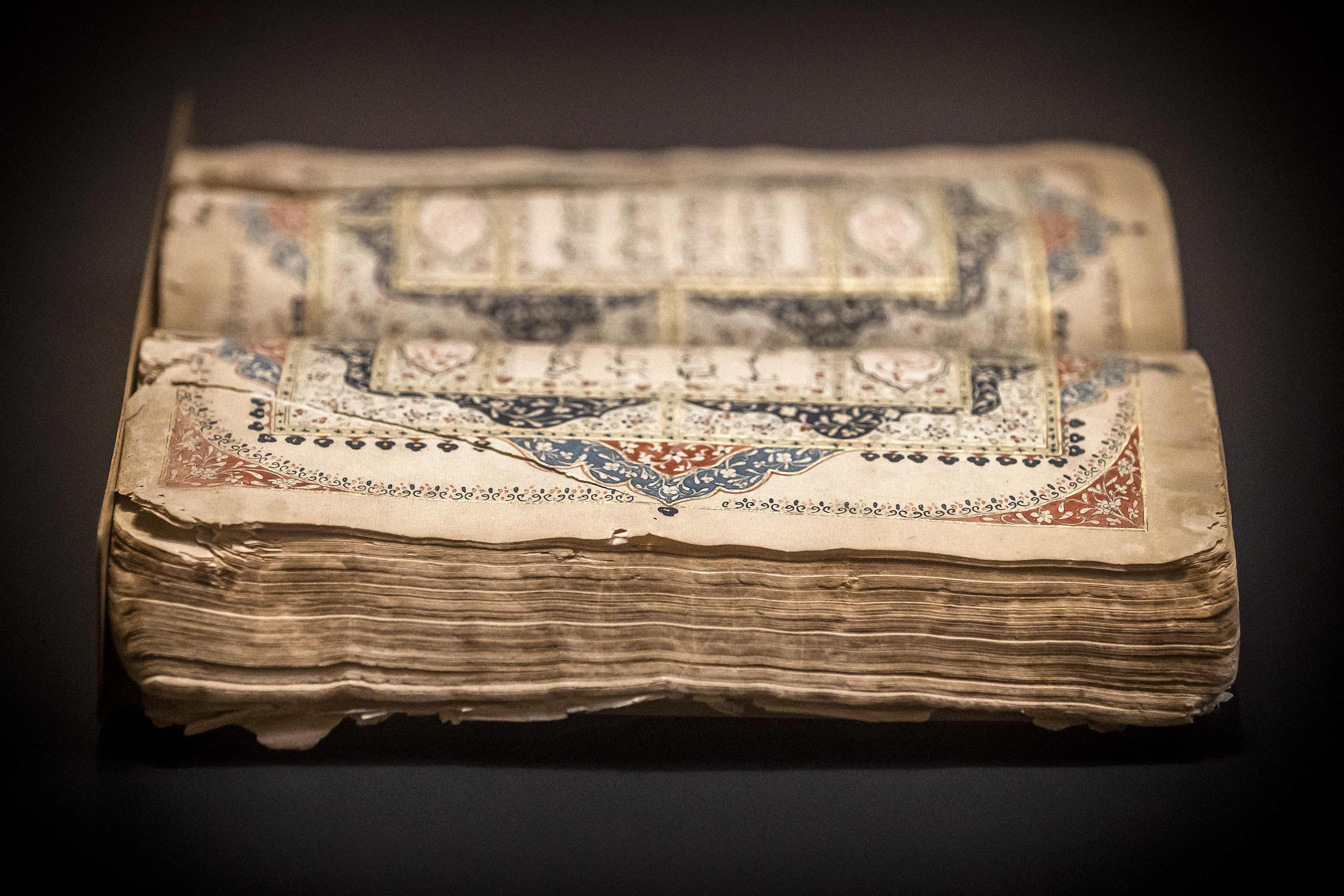 Alquran diduga milik pahlawan Aceh Teuku Umar di The Rijks Museum in Amsterdam, Belanda.