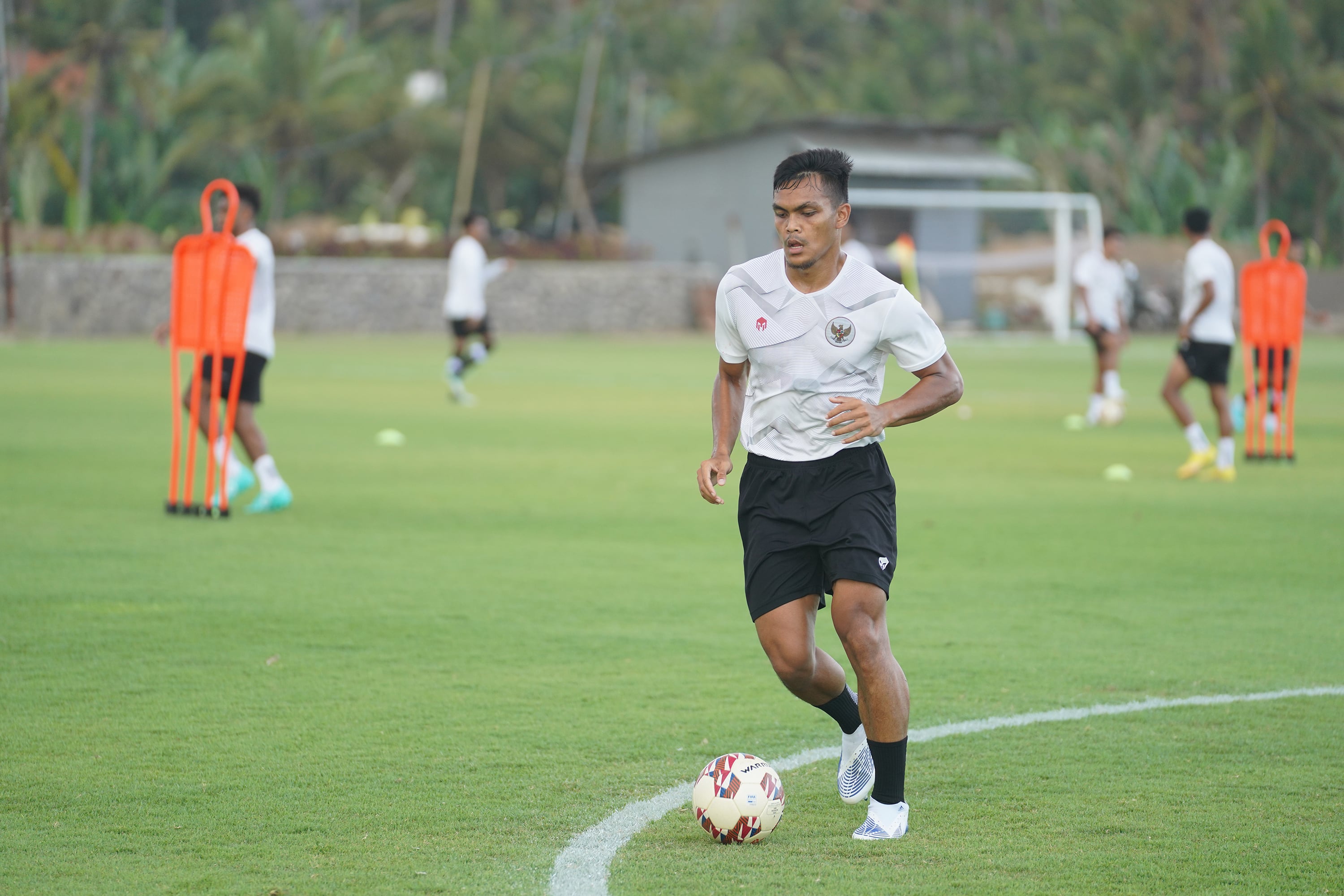Pemain timnas Indonesia Rachmat Irianto