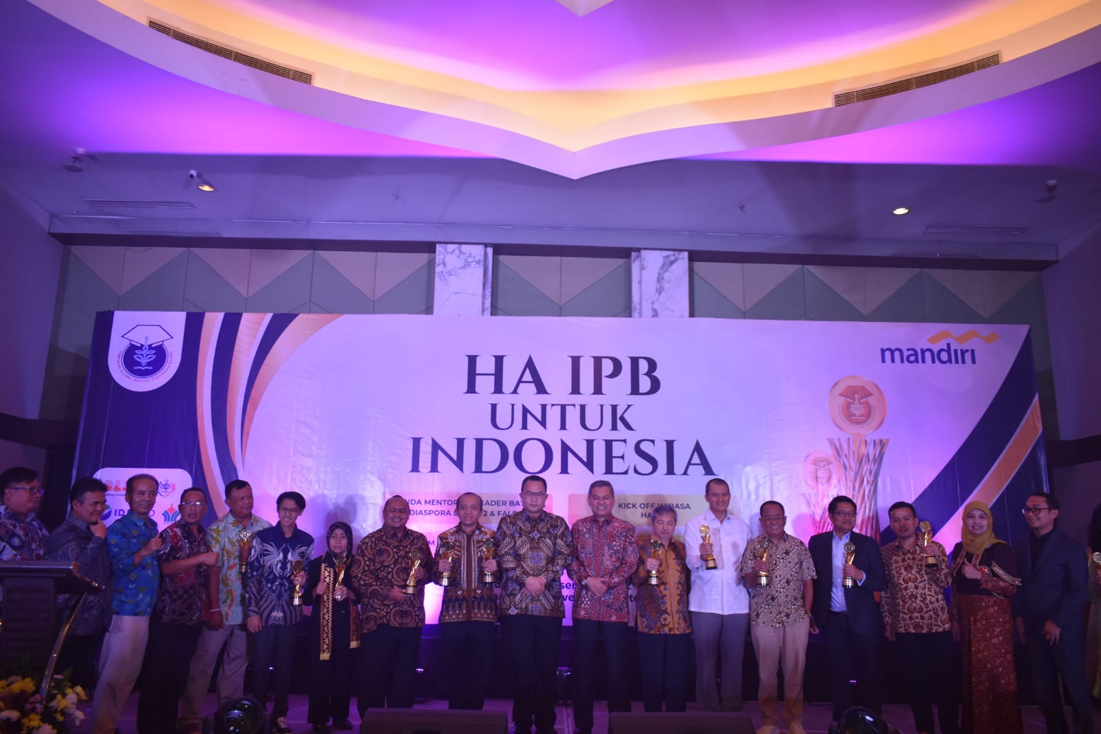Apresiasi Alumni Berprestasi, Himpunan Alumni IPB Gelar HA IPB Awards 2022