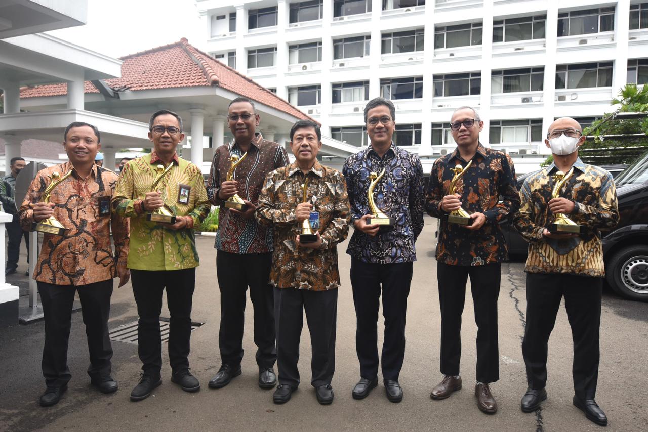 Penghargaan PROPER Emas untuk Pertamina