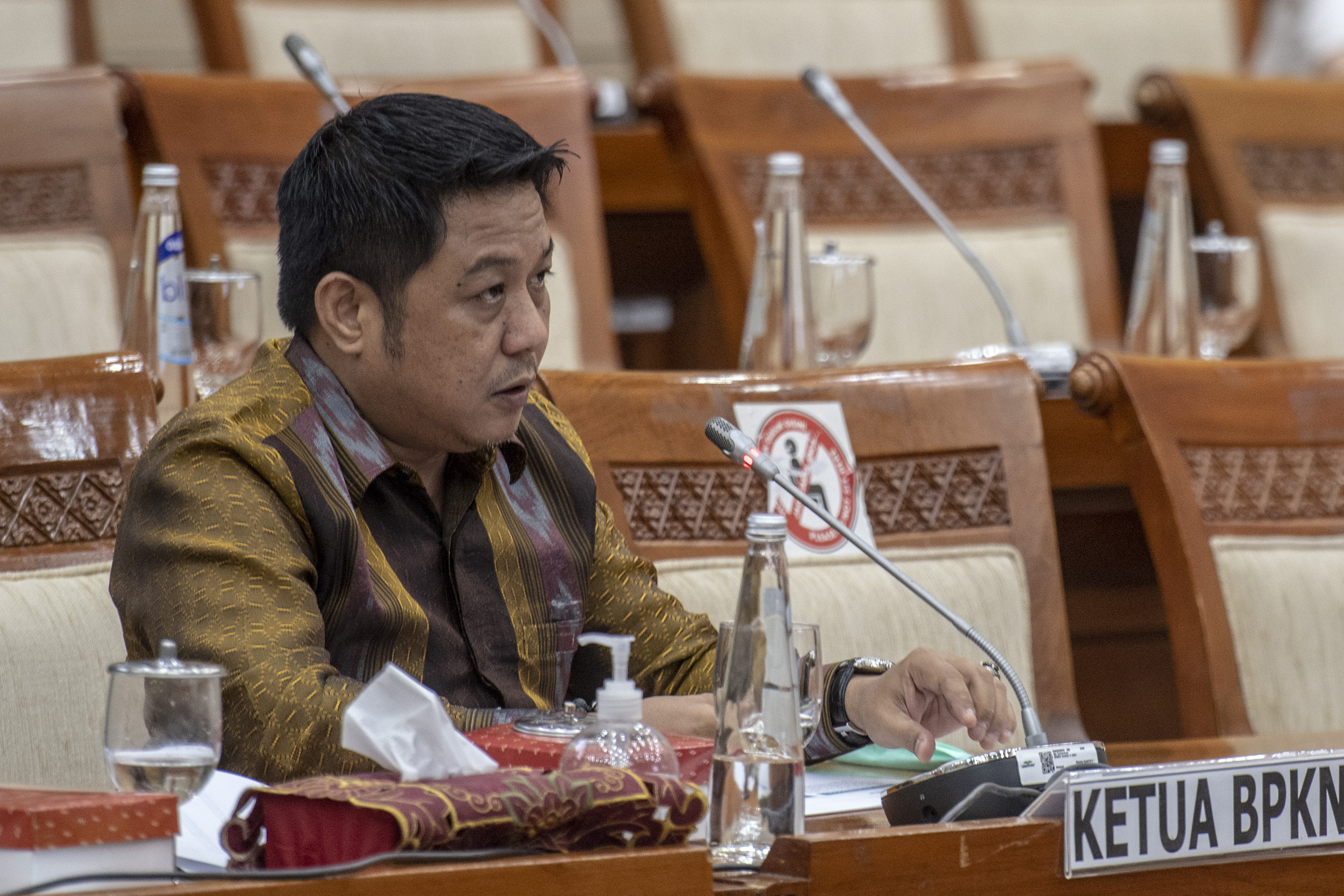 RDP DPR: Ketua BPKN Rizal E Halim mengikuti rapat dengan Komisi VI membahas kasus susu formula dan obat sirop yang mengakibatkan korban jiwa