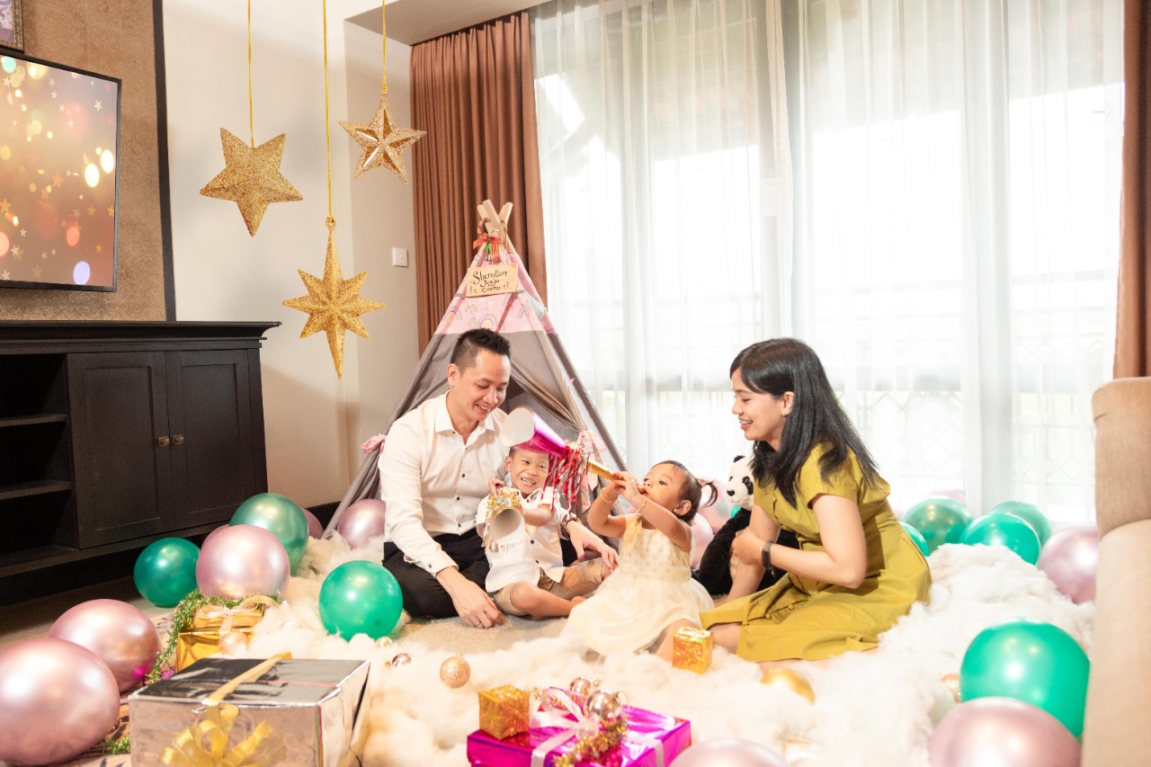 Sheraton Mustika Yogyakarta telah mempersiapkan rangkaian aktivitas yang dapat dinikmati bersama keluarga tercinta.