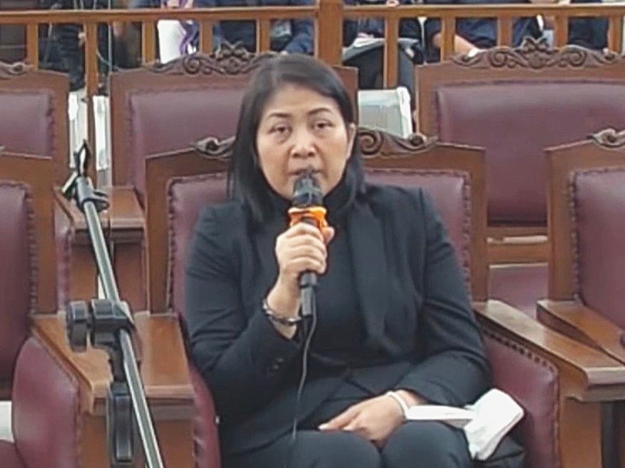 Putri Candrawathi menyampaikan kesaksian dalam sidang lanjutan kasus pembunuhan berencana Brigadir Yosua.