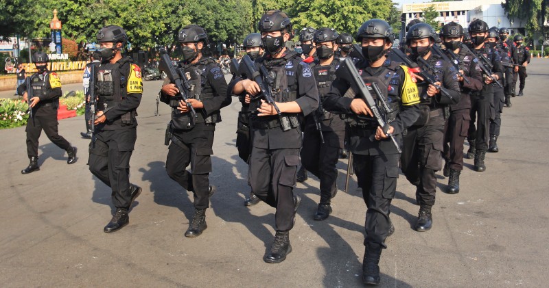 Ilustrasi: kesiapan pasukan operasi lilin. 