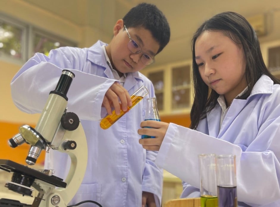 Lima Siswa Raffles School Terima Beasiswa Kementerian Pendidikan Singapura