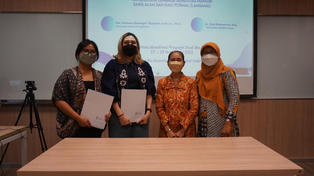 Penyerahan akreditasi untuk Prodi Bioteknologi i3L