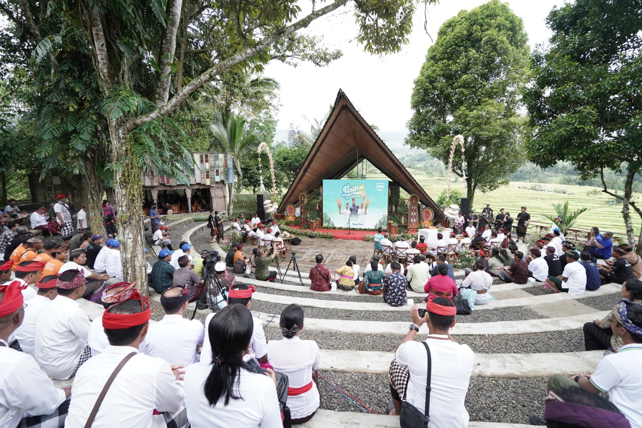 Festival Petani Mandiri yang diselenggarakan pada Kamis (1/12) di Jatiluwih, Bali. 