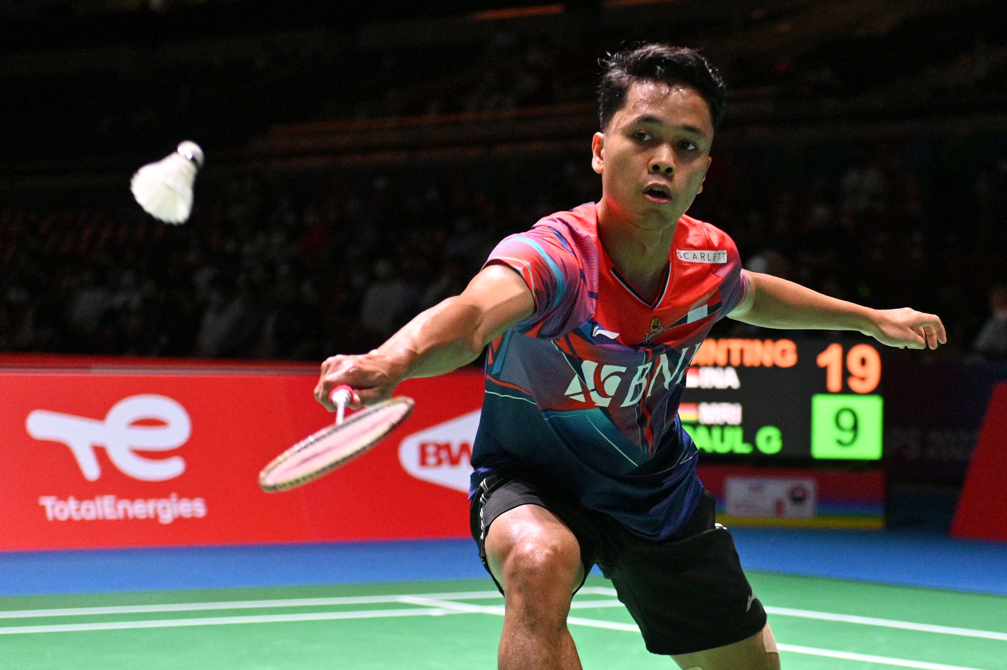 Raih Kemenangan Kedua, Ginting Kian Dekat ke Semifinal BWF World Tour Finals