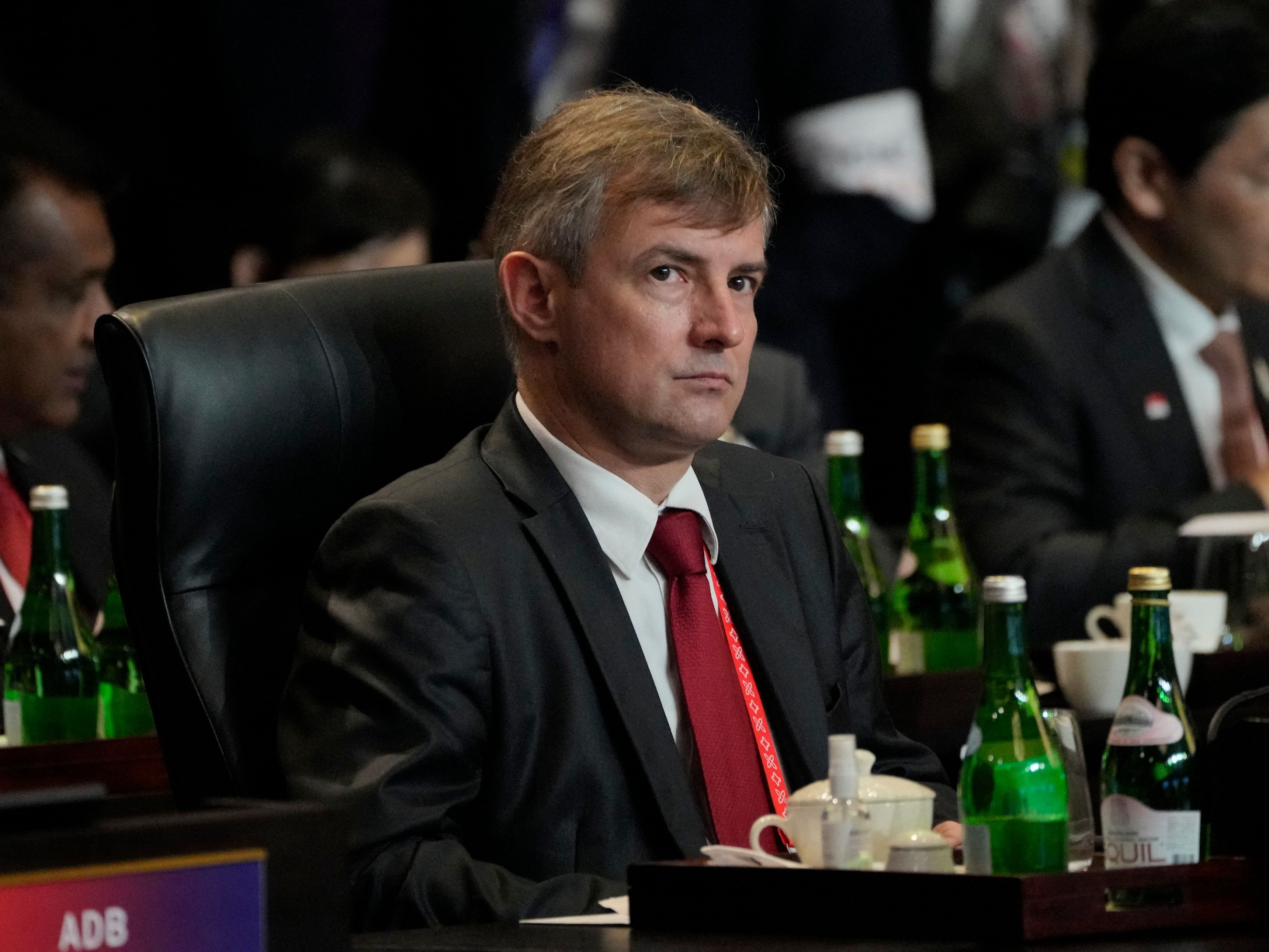 Duta Besar Ukraina untuk Indonesia Vasyl Hamianin menghadiri KTT G20 di Nusa Dua di pulau resort Indonesia Bali pada 15 November 2022. 