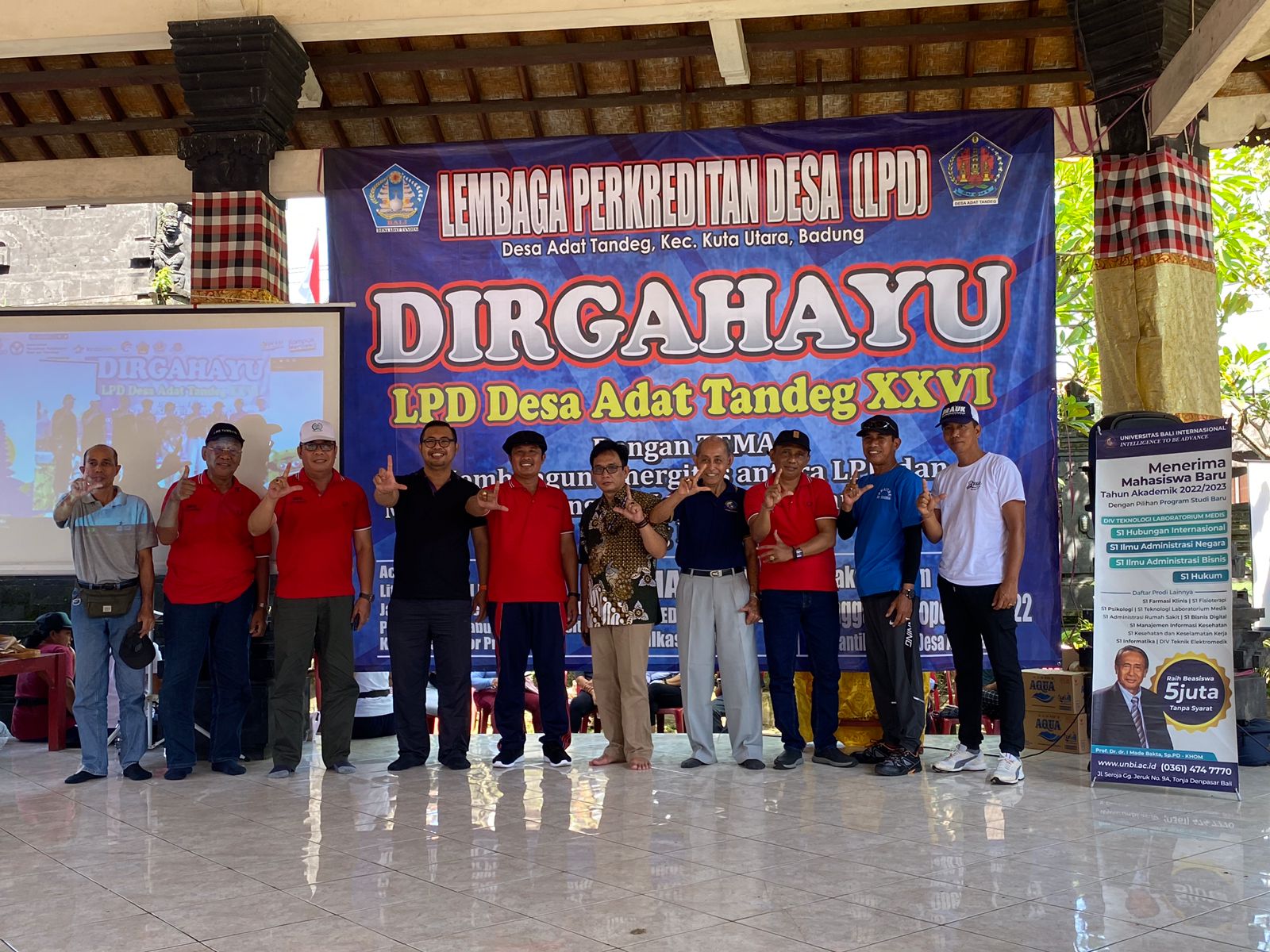 Para narasumber memaparkan program Matching Fund melalui platform Kedaireka.