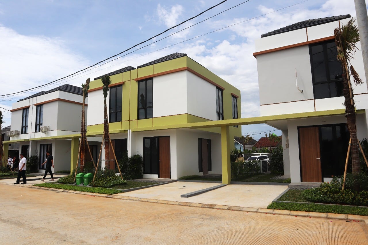 Rumah contoh di Grand Azalea Garden Serpong