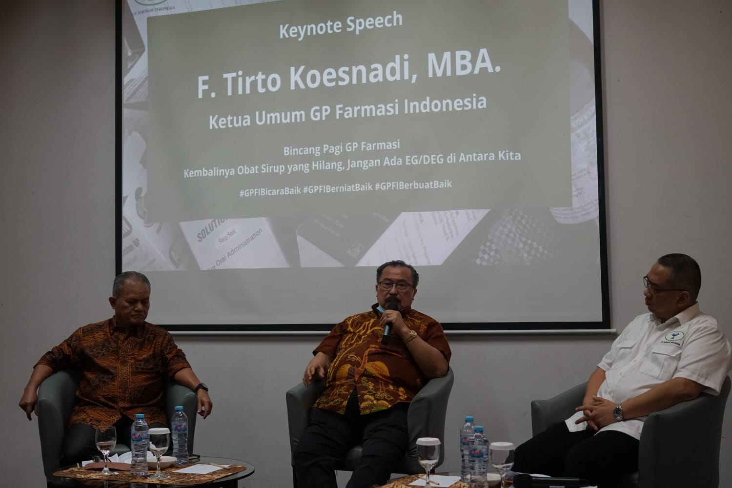 GP Farmasi menggelar Bincang Pagi yang bertajuk 