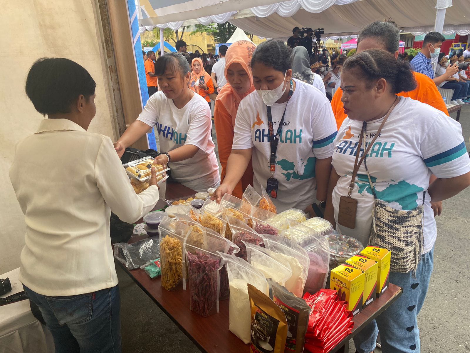 UMKM binaan Asabri Jayapura, Papua hadir dalam Papua Akhlak Festival 2022.